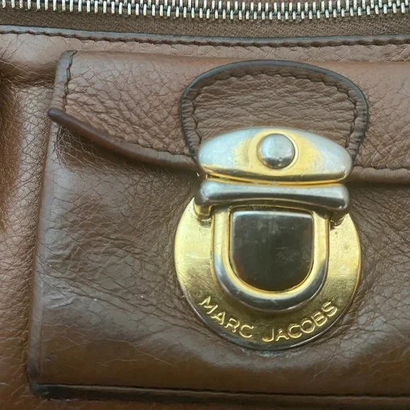 GENUINE MARC JACOBS BROWN LEATHER WALLET - GOLD HARDWARE - MADE IN ITALY - Picture 2 of 6
